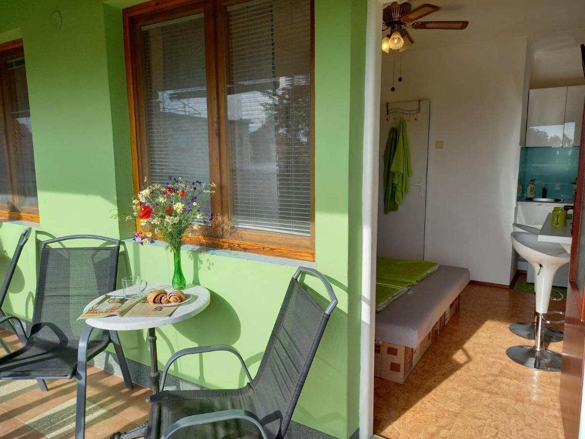Afrodita Hotel Štúrovo Eksteriør billede