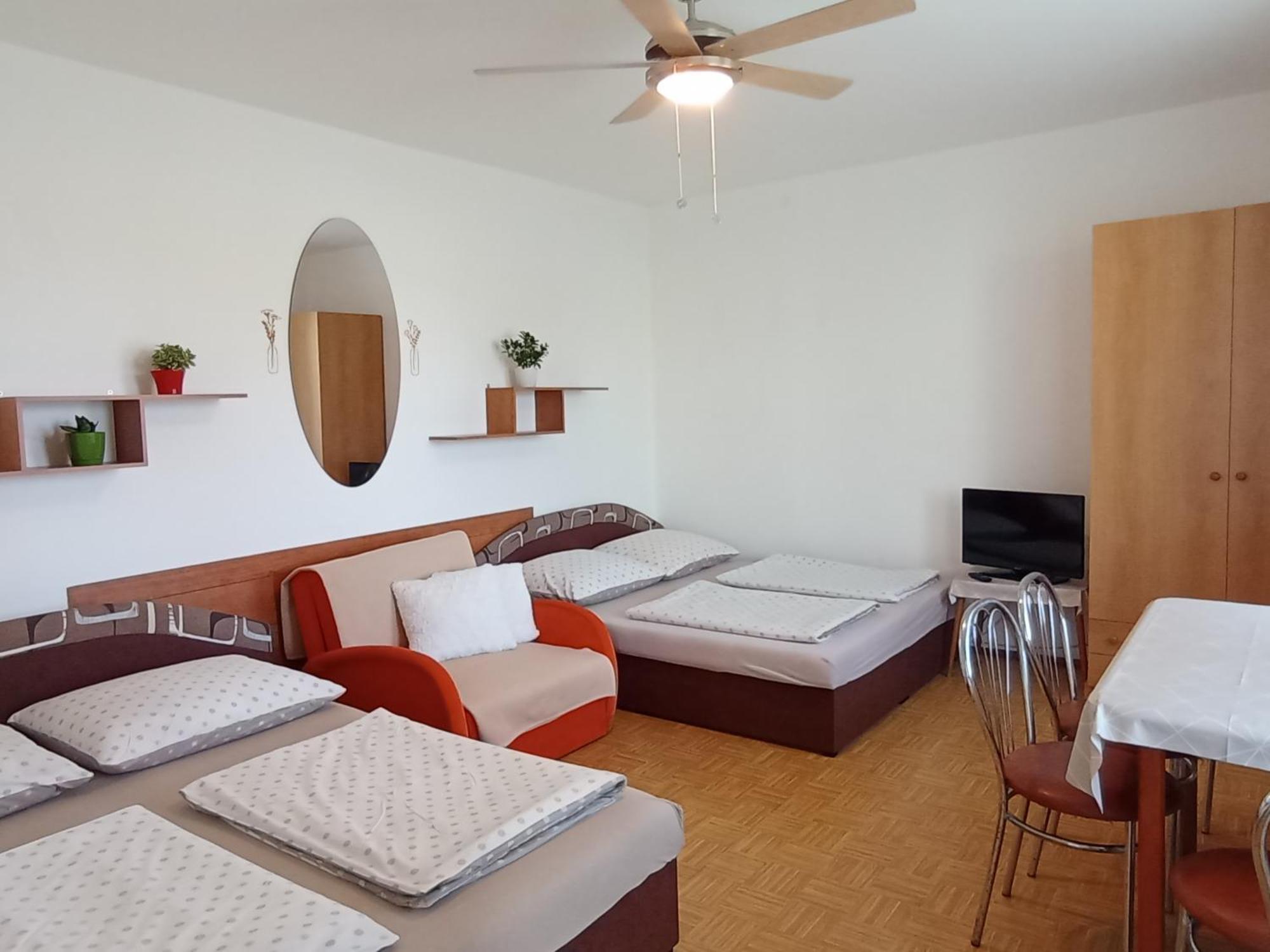 Afrodita Hotel Štúrovo Eksteriør billede