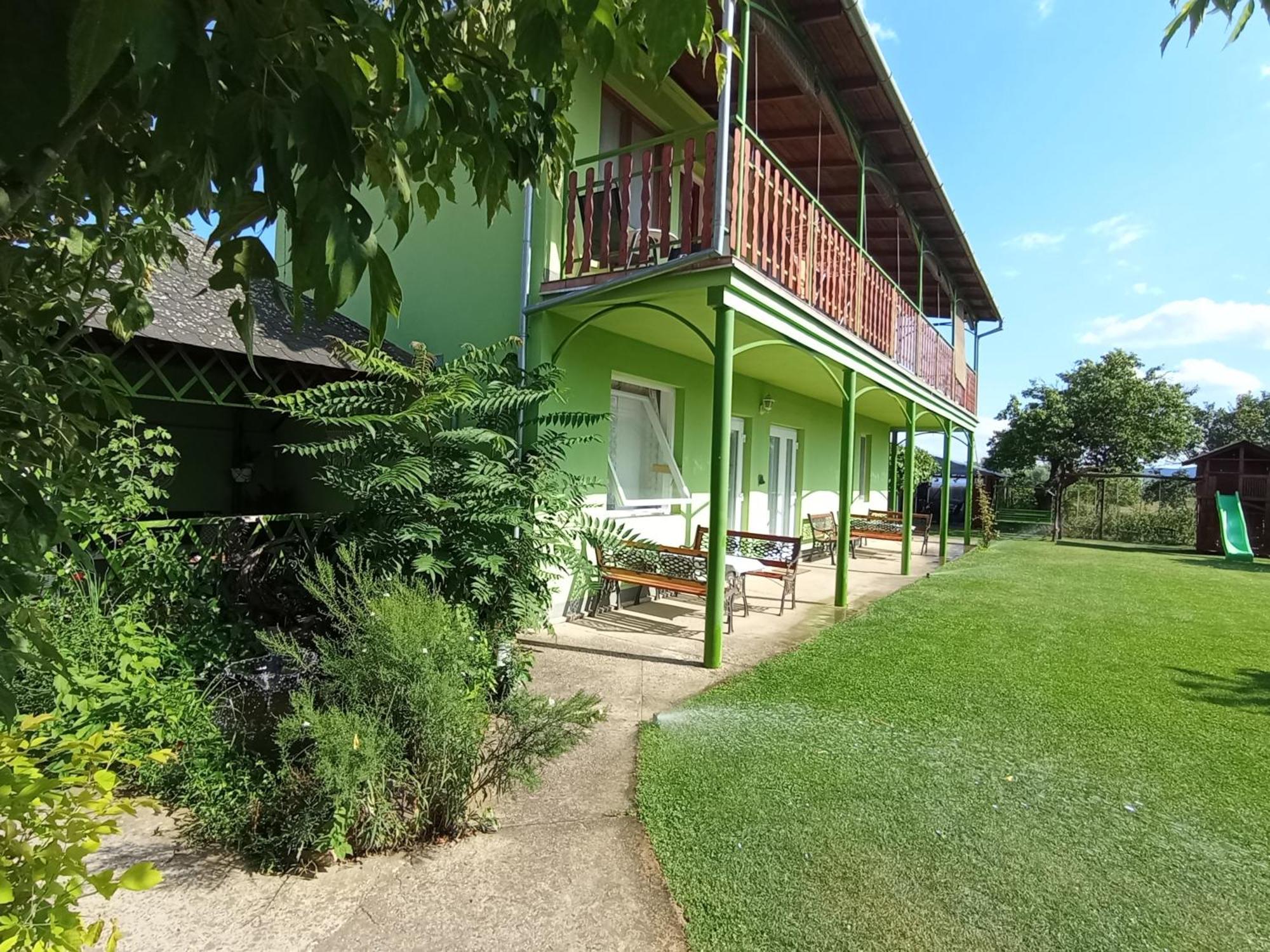 Afrodita Hotel Štúrovo Eksteriør billede